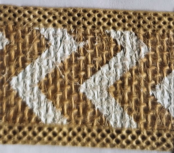 Y-ZZ10-BUS-NT06 Cinta en Yute con estampado ZigZag